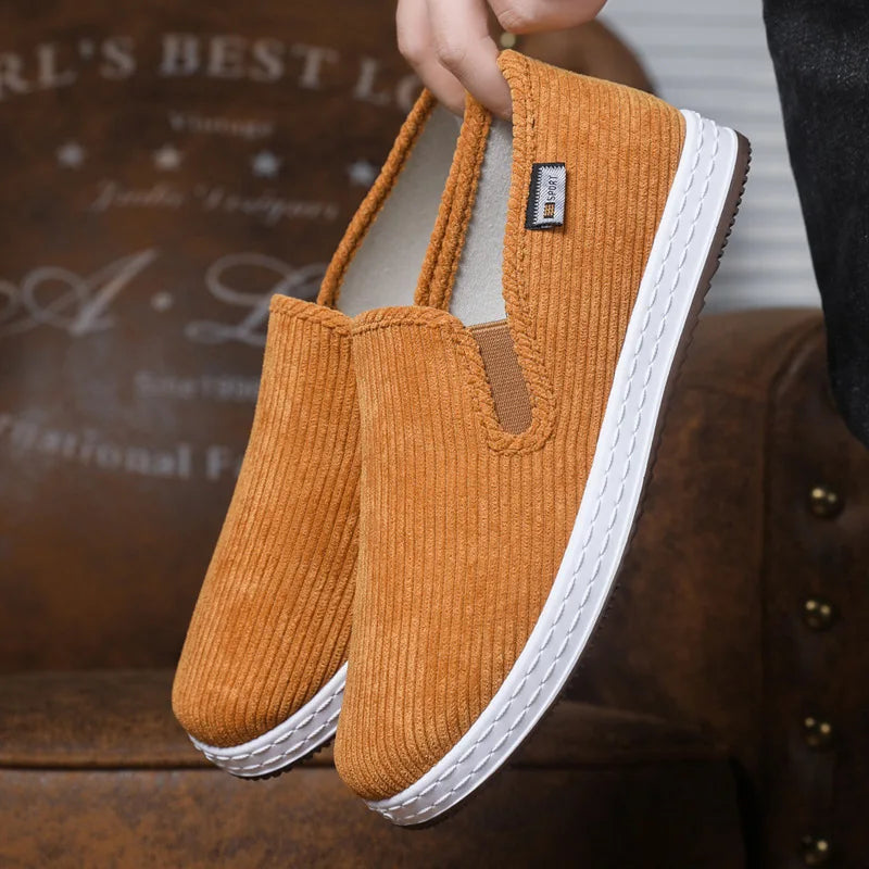 Old Beijing cloth shoes men spring and summer foot slip-off soft sole casual shoes work black cloth shoes men