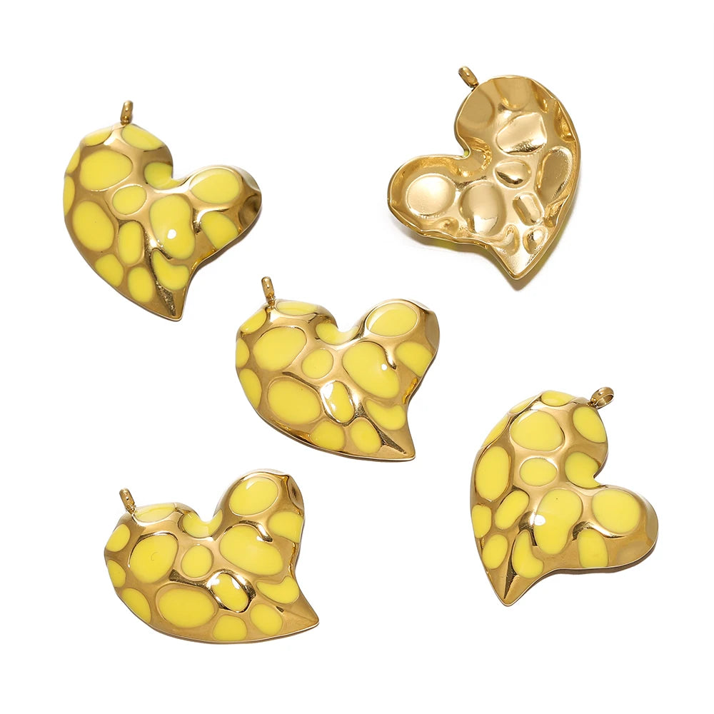 2Pcs/Pack Multicolor Stainless Steel Heart Shape Vintage Pendants for DIY Necklace Earring Bracelet Jewelry Making Supplies