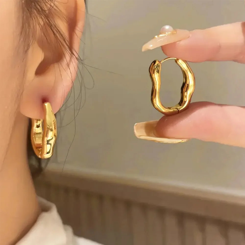 Irregular Geometric Earrings for Women's New Trendy and Personalized Design, Internet Famous Earrings With a Simple Temperament