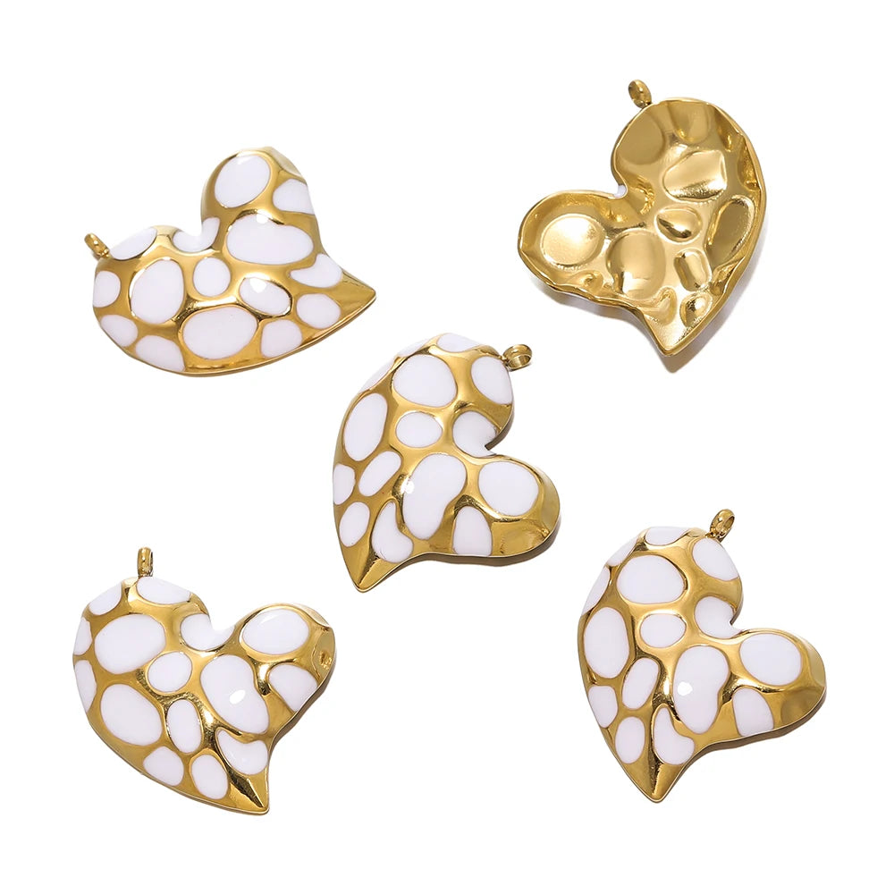 2Pcs/Pack Multicolor Stainless Steel Heart Shape Vintage Pendants for DIY Necklace Earring Bracelet Jewelry Making Supplies