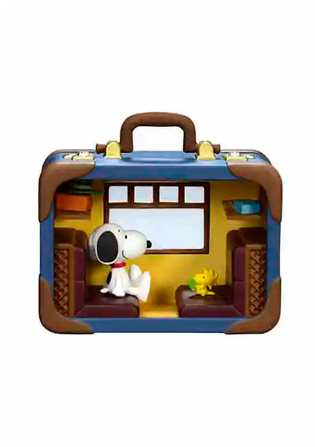 Re-Ment Peanuts Snoopy's Antique Diorama Miniature Model SNOOPY's Trunk Toys Collectible Ornaments Assembly Kids Blind Box Gift
