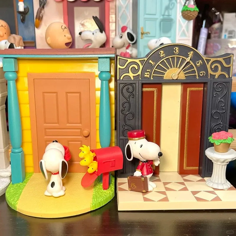 Genuine Re-Ment The Story of Snoopy's Gate Miniature Scene Blind Box Q Version Model Collectible Toys Super Cute Holiday Gifts