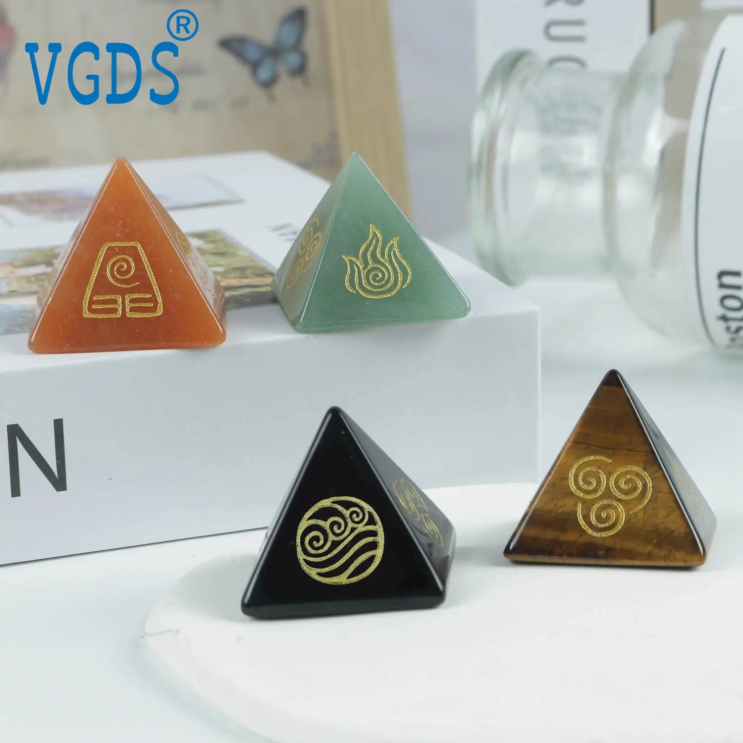 2025 Hot sales Natural Crystal Quartz Amethyst Gem Pyramid Four Element Air Water Fire Earth Symbol Energy Jewelry Healing Stone