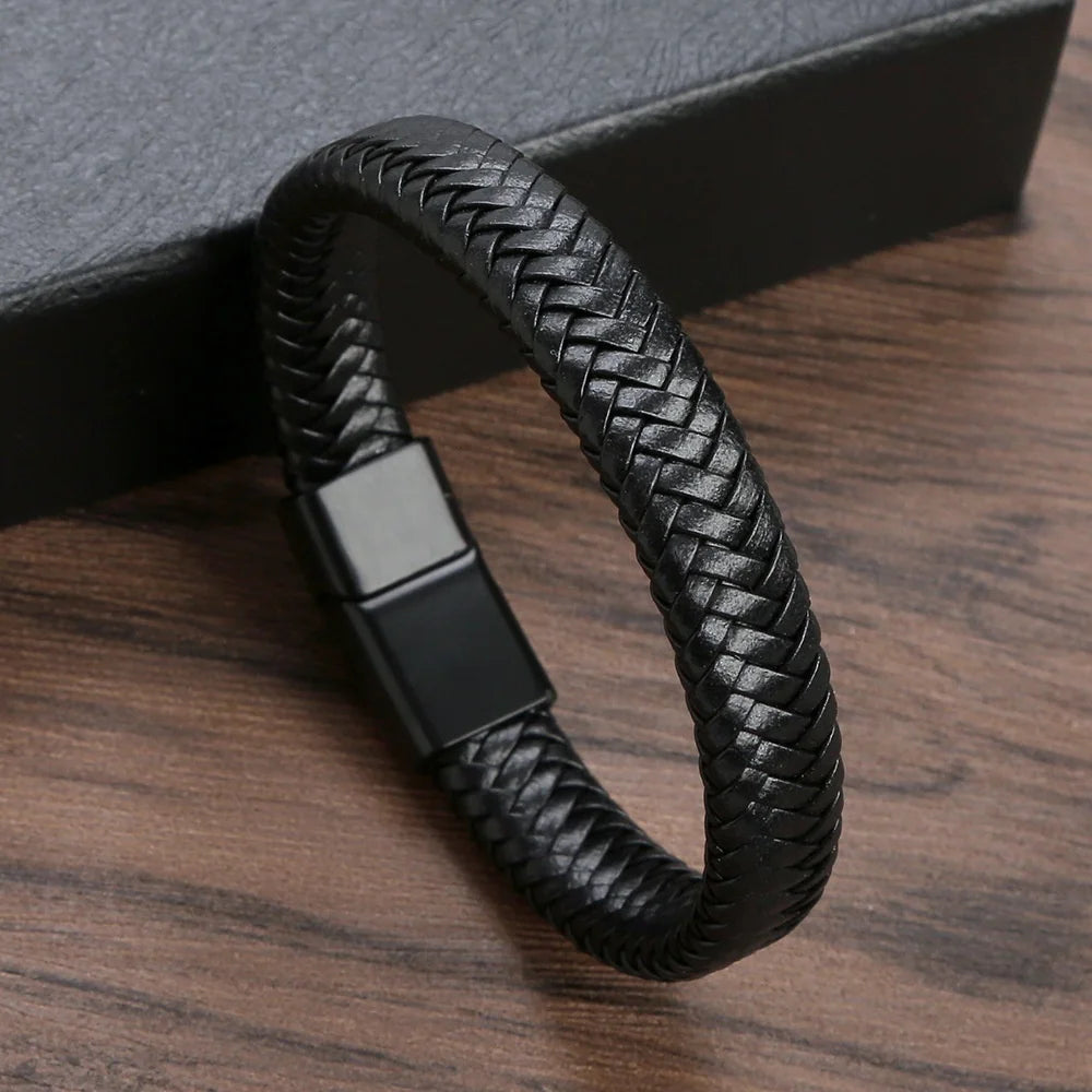 Black PU Leather Magnetic Bracelet Men's Mature and Stable and Elegant Giving Men The Best Gift for Men