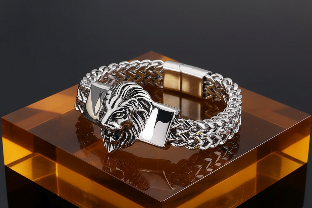 Lion King Charm Bracelet Men High Quality Stainless Steel Gold Silver Color Animal Wristband Fashion Jewelry Friendship Gifts