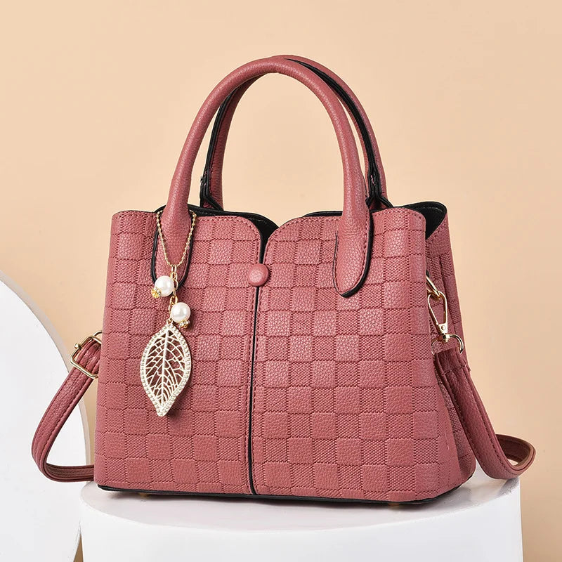 2023 New Style Luxury Fashion Women's Casual Tote Handbags Comfortable and Zipper Closure