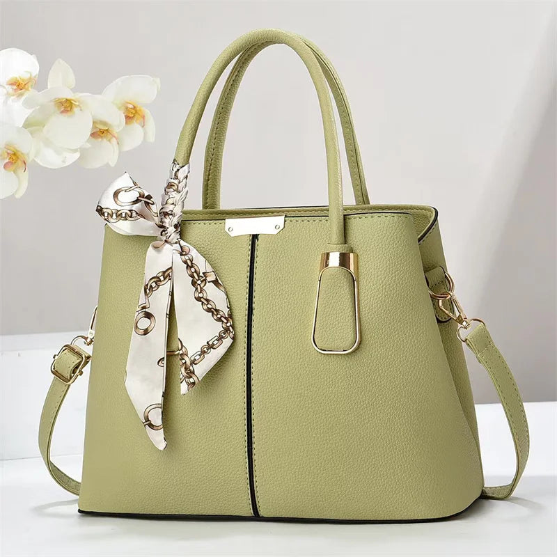 Factory Direct Luxury Women's Large Capacity Crossbody Handbag High-End Sense with Zipper Closure Polyester Lining Stock-21283