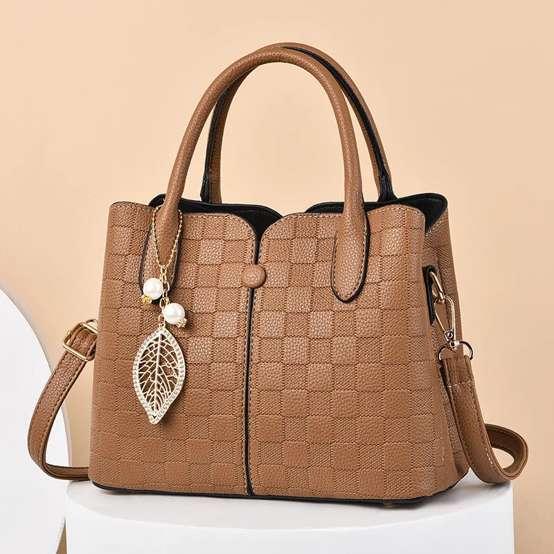 2023 New Style Luxury Fashion Women's Casual Tote Handbags Comfortable and Zipper Closure