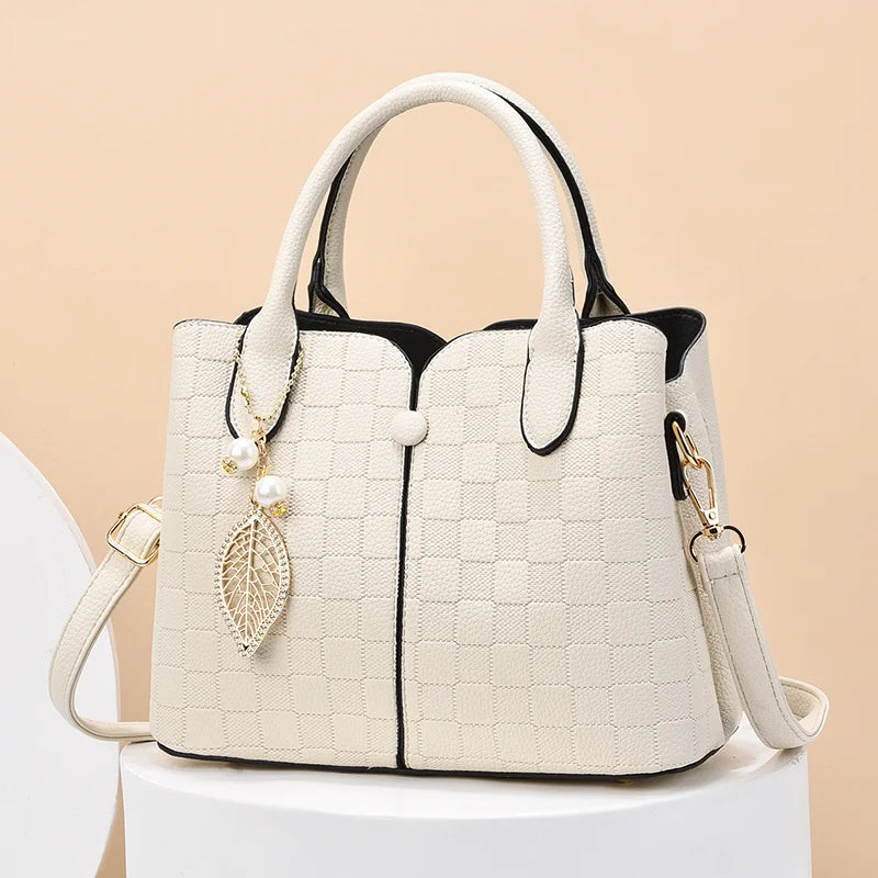 2023 New Style Luxury Fashion Women's Casual Tote Handbags Comfortable and Zipper Closure