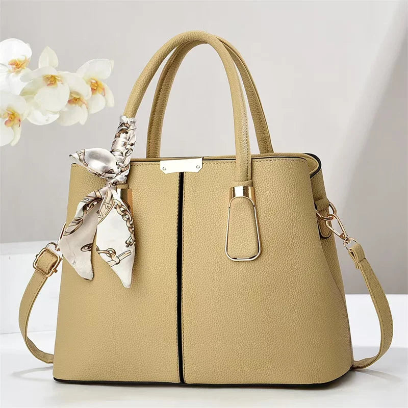 Factory Direct Luxury Women's Large Capacity Crossbody Handbag High-End Sense with Zipper Closure Polyester Lining Stock-21283
