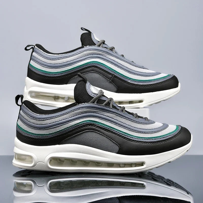 The New Men's Casual Sports Shoes Are Fashionable and Suitable for Both Men and Women. They Are Breathable Casual Shoes for Men