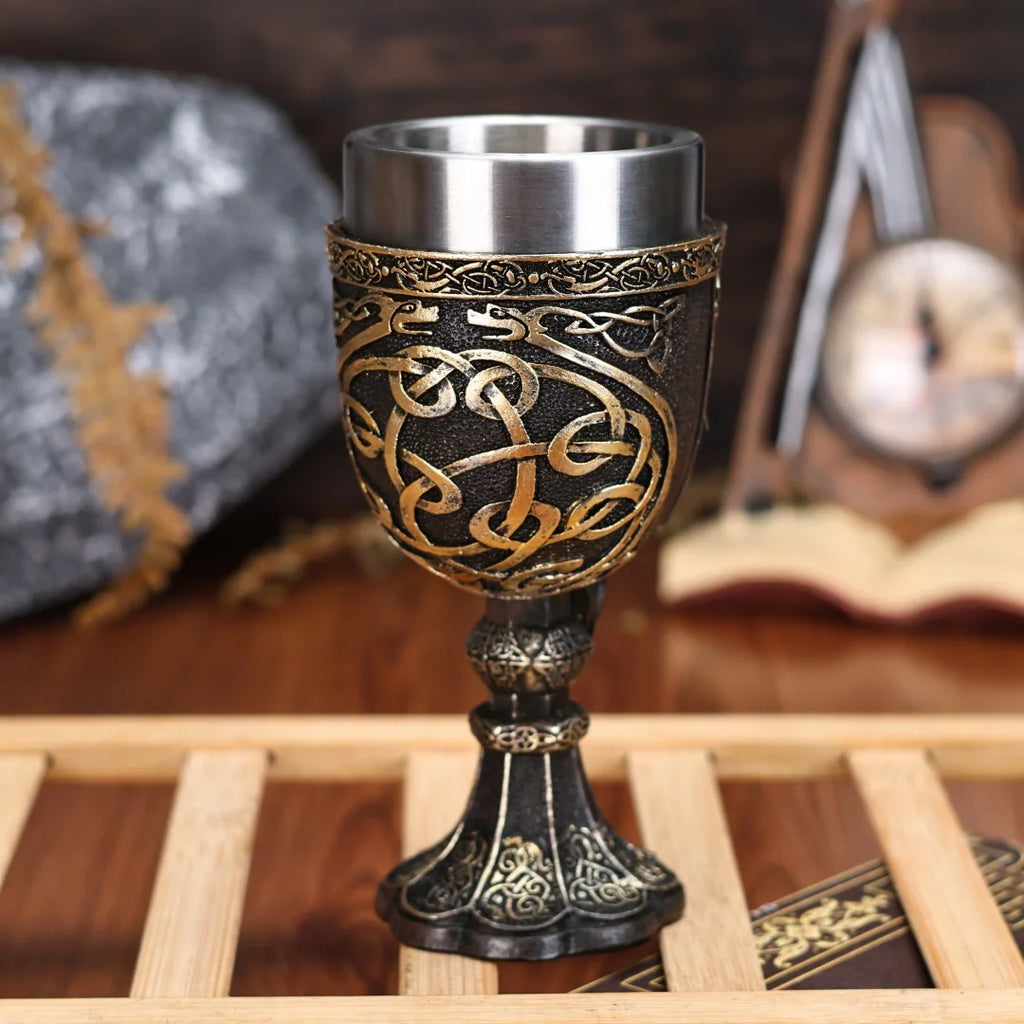 Medieval Viking Wine Goblet Nordic Viking Warrior Dragon Chalice Stainless Steel Insert Resin Themed Party Decoration
