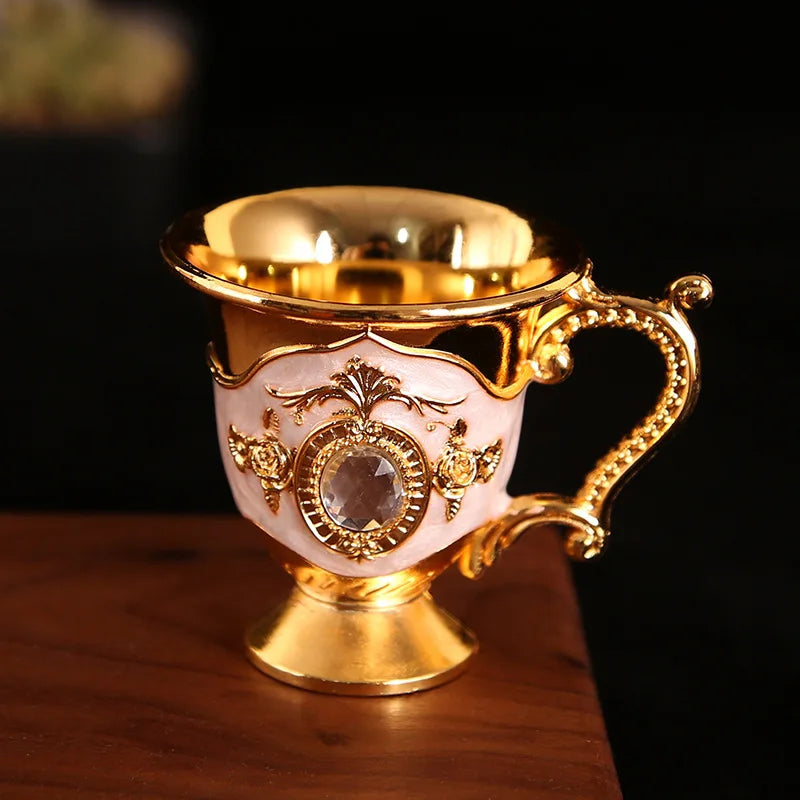 F5 Slightly Luxurious Drinking Glass Metal White Wine Cup Alloy Pattern Gems Decorated Fashion Creative Home Classical Wine Sets