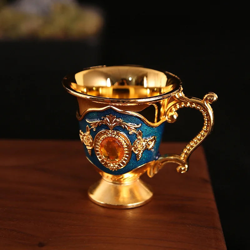 F5 Slightly Luxurious Drinking Glass Metal White Wine Cup Alloy Pattern Gems Decorated Fashion Creative Home Classical Wine Sets
