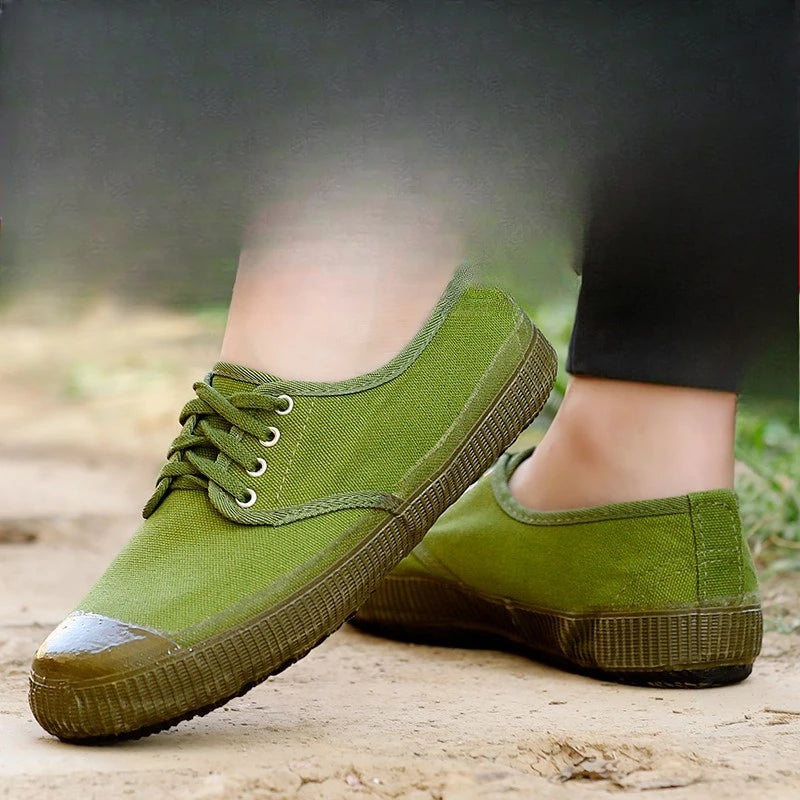 2025 Rubber Sole Work Shoes Anti-Slip Canvas Sneakers for Construction/Farm/Training Durable Low High-Top Tactical Footwear