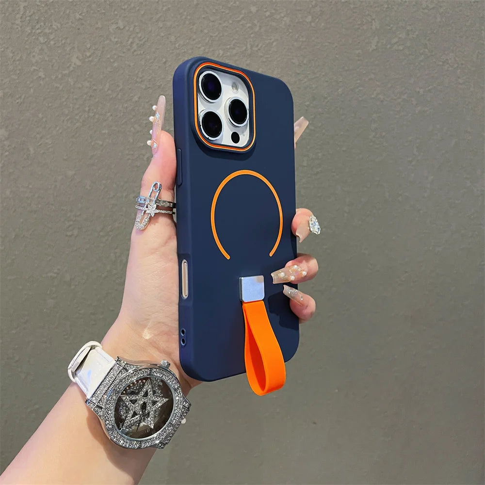 Soft Silicone Strap Magnetic Magsafe Phone Case For iPhone 14 15 16 Pro Max Plus 13 12 11 Wireless Charge Frosted Clashing Cover