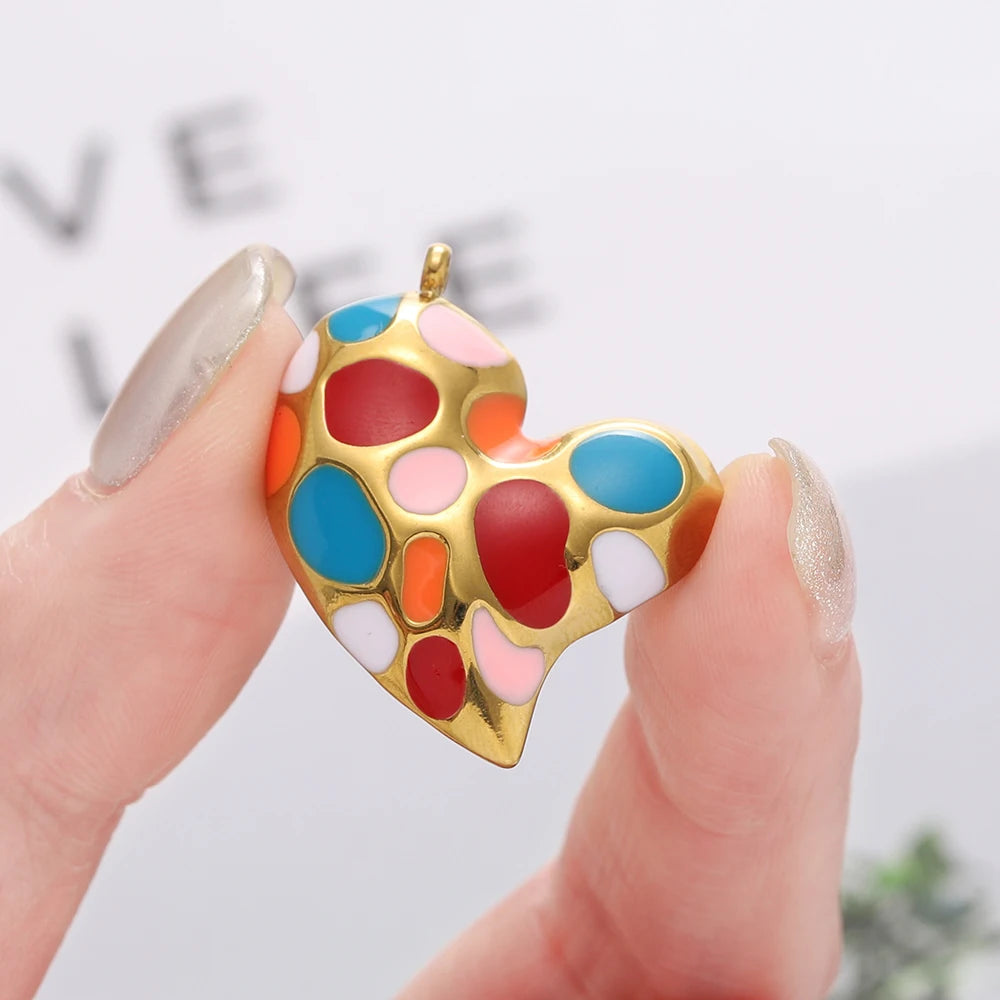 2Pcs/Pack Multicolor Stainless Steel Heart Shape Vintage Pendants for DIY Necklace Earring Bracelet Jewelry Making Supplies