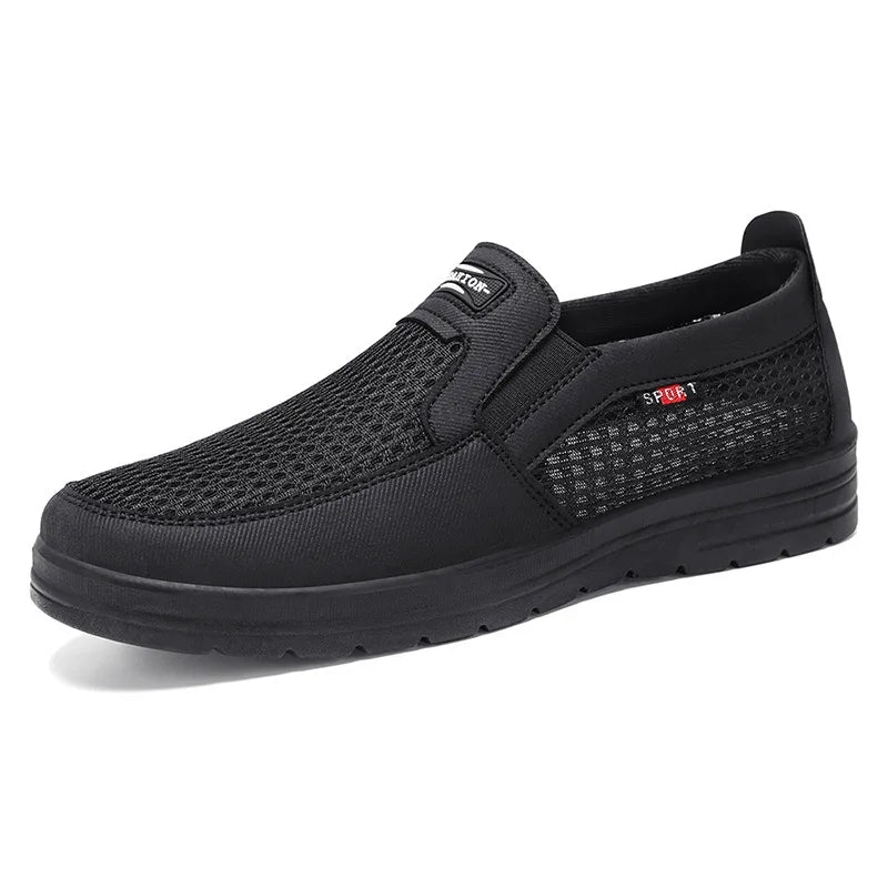 Shoes men breathable net shoes a light soft sole shallow mouth old Beijing casual men's cloth shoes