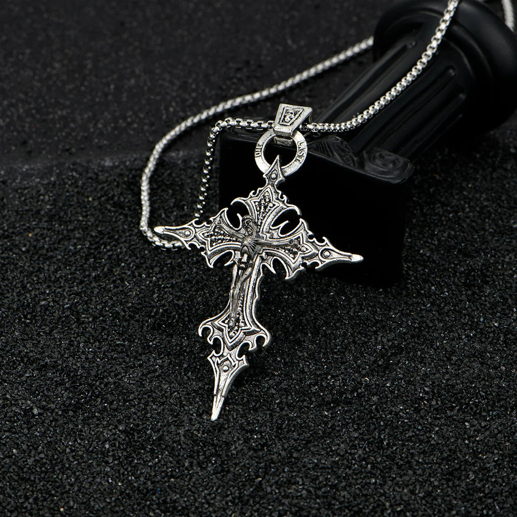 A Fashionable and Personalized Retro Gothic Nail Cross Skull Cross Pendant Necklace Halloween Necklace